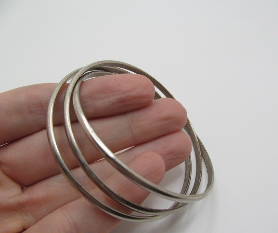 Vintage Silver Tone Solid Triple Interlocking Dom… - image 1