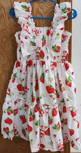 Strawberry X Adorable Girl's Spring Dress For Easter, Parties Size 5 yr - Picture 4 of 4
