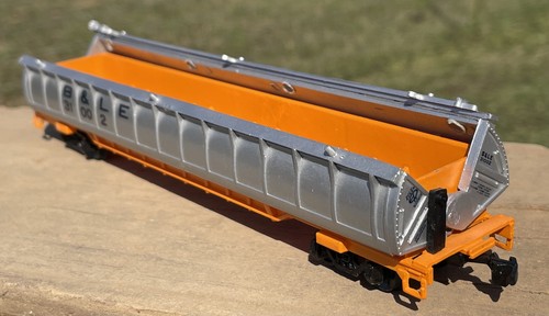 Bachman Covered Coil Car B & LE #31002 Orange 1:87 Scale 43-1014-70 - Picture 3 of 6