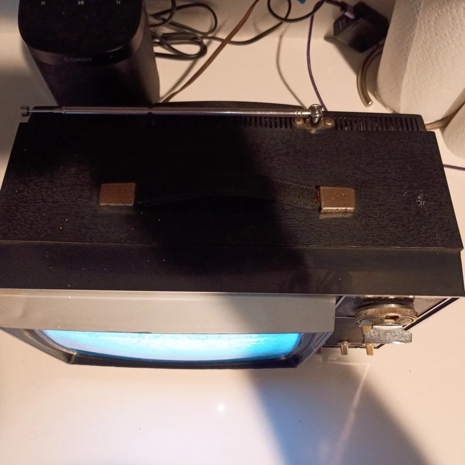 Televisión retro vintage años 50 Admiral TV 9P210 juego instantáneo potencia probada juegos Foto 4 de 4