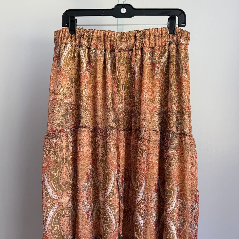 Maxi Falda Torrid Para Mujer Talla 0 Estampado Paisley Cintura Elástica En Niveles Boho Chic Foto 2 de 4
