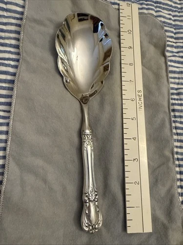 Towle Old Master Sterling Silver Utility Serving Spoon Scalloped 9 1/2”