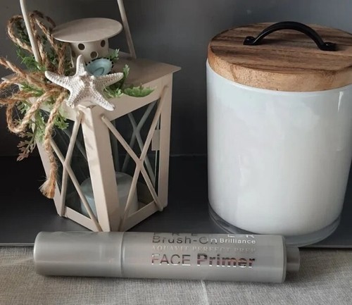Models Prefer Brush-on Brilliance Aquavit Perfect Prep Face Primer - Picture 3 of 5