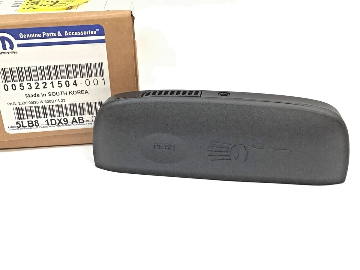 2015-2017 Dodge Durango Removeable lamp interior Flashlight new