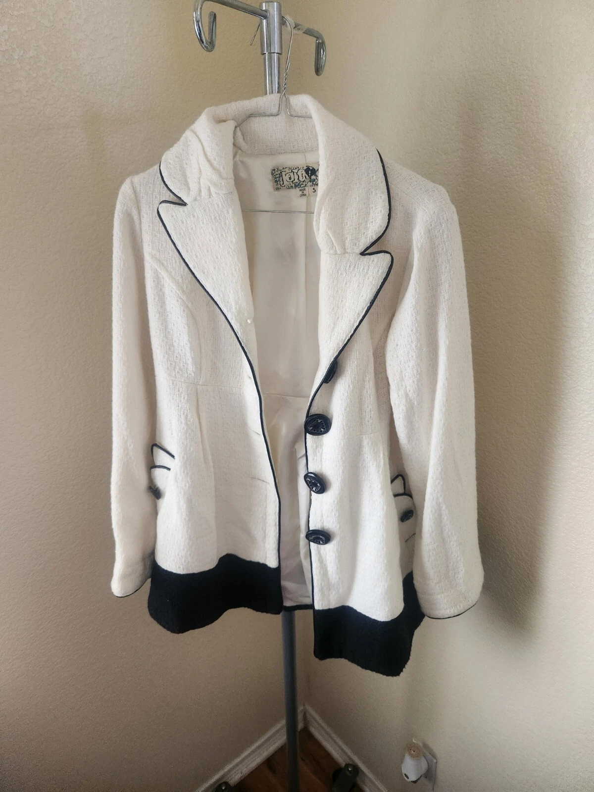 VETEMENTS Giacca blazer pesante Jolt bianco e nero