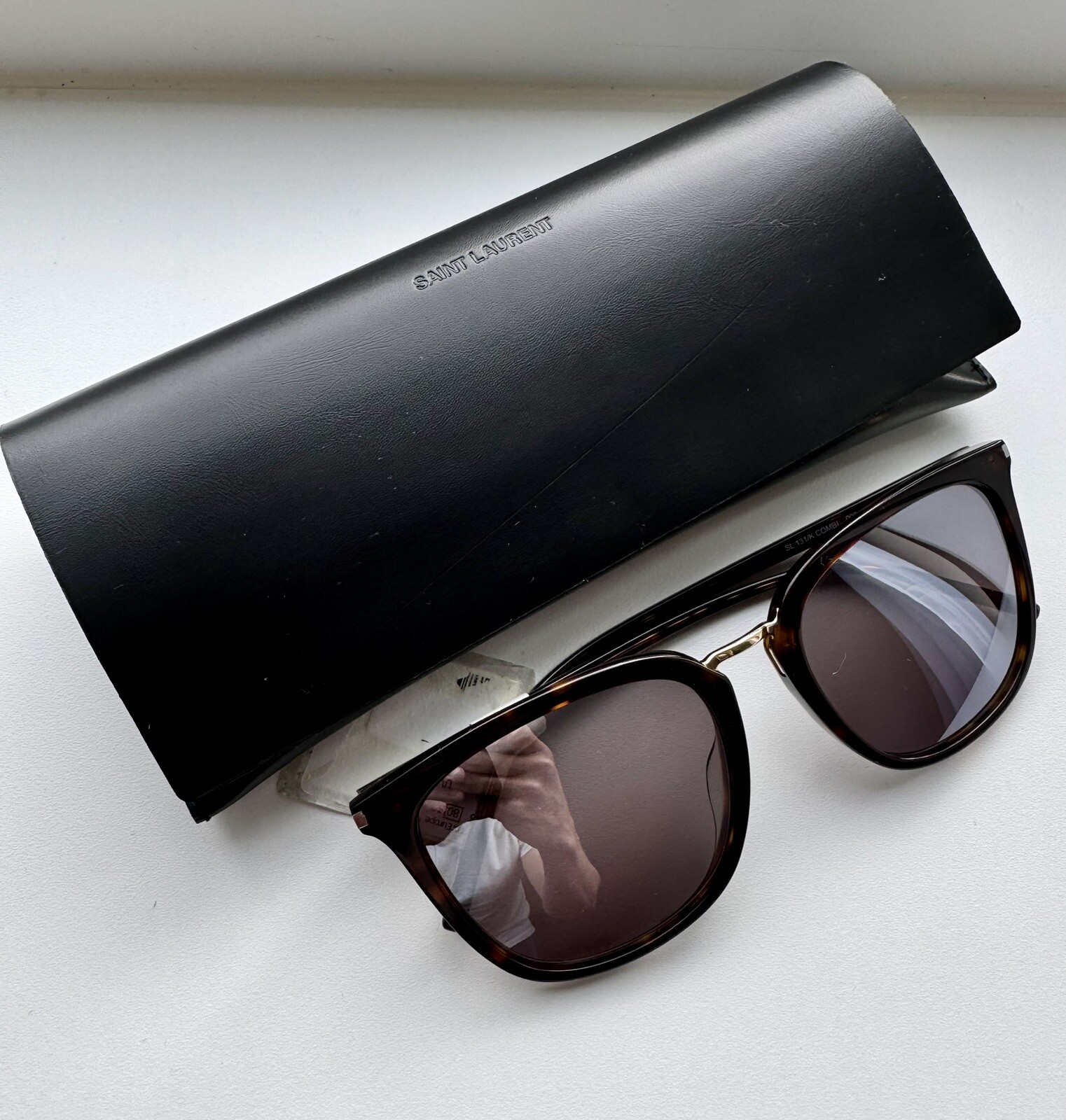 Occhiali da sole da donna Saint Laurent Paris marrone scuro tartaruga Made in Japan