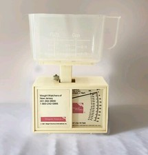 Vintage 1987 Weight Watchers Mechanical Food Scale with Measuring Cup Container