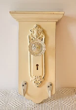 Bella Casa Victorian Distressed Hanging Wall Sconce Doorknob Hooks Decor Cream