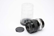 Nikon Nikkor-Q Nippon Kogaku 135mm f2.8 Non-AI portrait lens, clean  sharp, cap