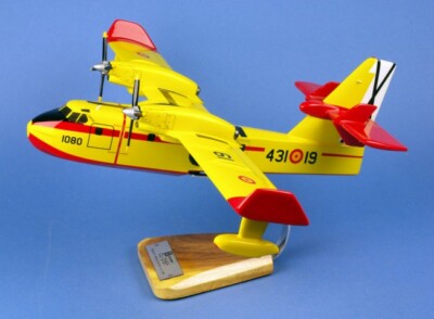 XXL Löschflugzeug Canadair CL 215 Grupo 43° Ejército del Air / Aircraft YakAir