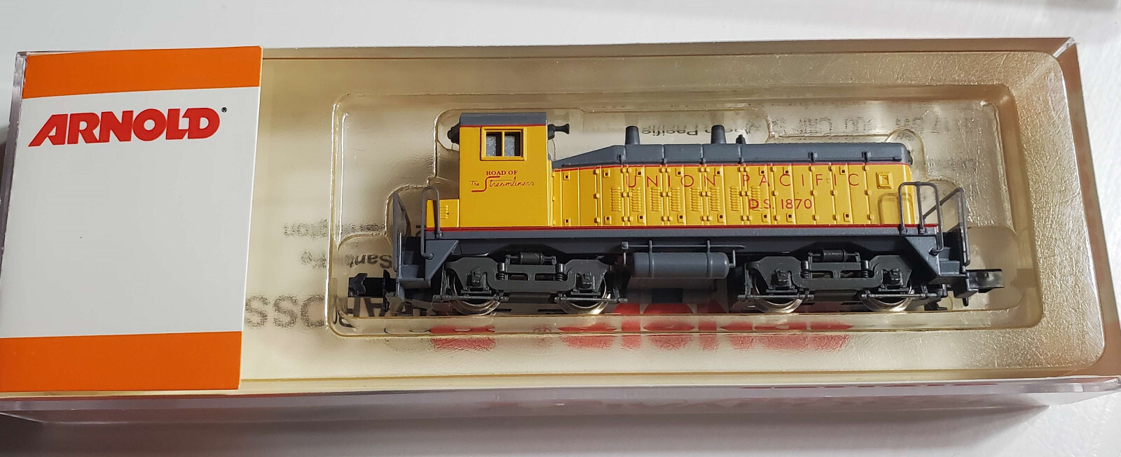 Picture 4 of 5
