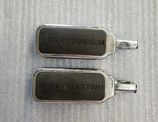 2000-2006 Harley Davidson Road King FLHR Rear Passenger Peg Foot Rest Set