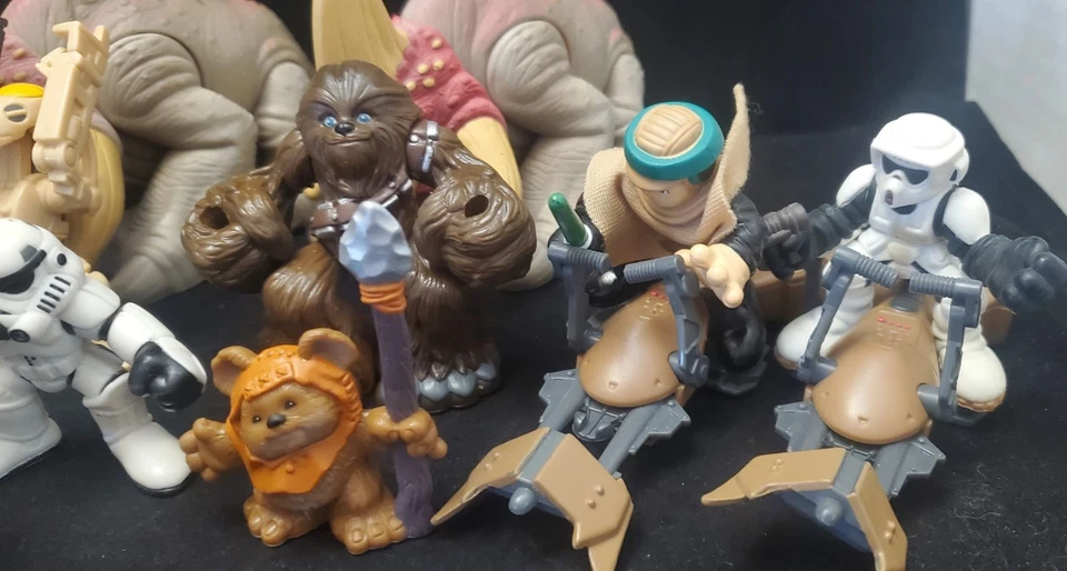 Hasbro Star Wars Galactic Heroes Lote de 23 Figuras/Animales/Vehículos Foto 4 de 4