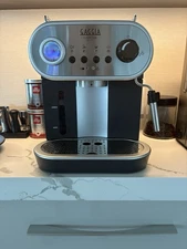 Gaggia Carezza Deluxe Espresso Machine with Milk Frother .. Practically NEW!!