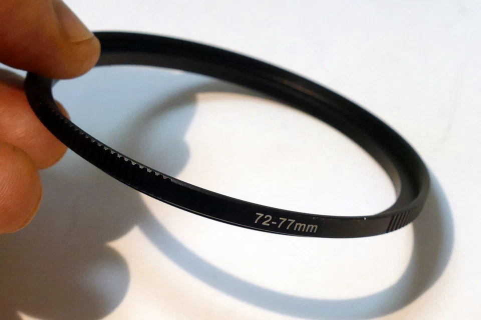 72mm to 77mm male to female threads step Up ring w/ ribbed rim pro - Image 4 of 4