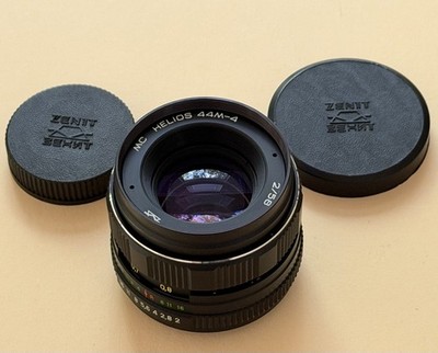 Helios MC 44M-4 58mm f/2 M42 Soviet Portrait Lens   Excellent Condition