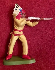 VINTAGE 2 1/2 INCH BRITAINS LTD. PLASTIC NATIVE AMERICAN WARRIOR FIGURE USA