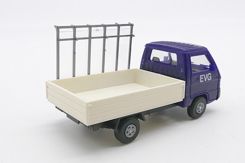 C053 RIETZE camión Mitsubishi L300 plataforma estructura de cristal EVG USADO DESCRIPCIÓN - Imagen 3 de 4