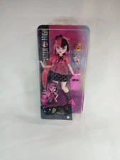 Mattle Monster High Pink Black Draculaura Doll 11 " Accessories 