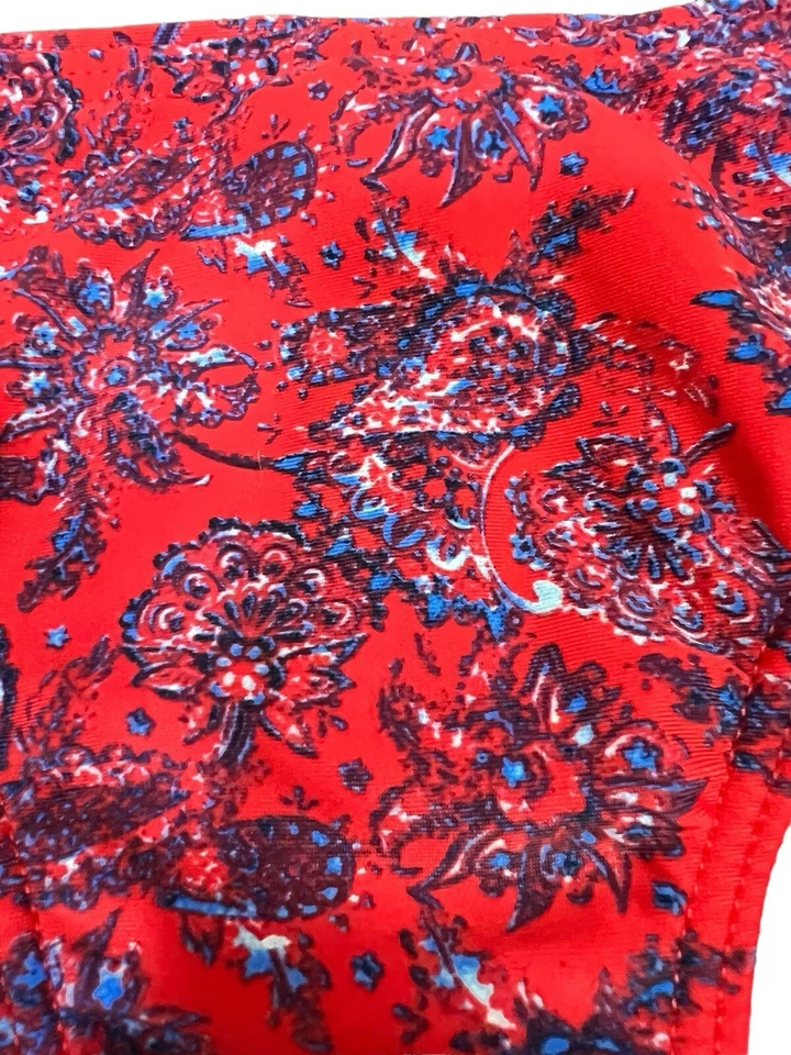 Conjunto de bikini de dos piezas Ocean Pacific estampado de bandana talla M cuerda top rojo y azul marino Foto 4 de 4