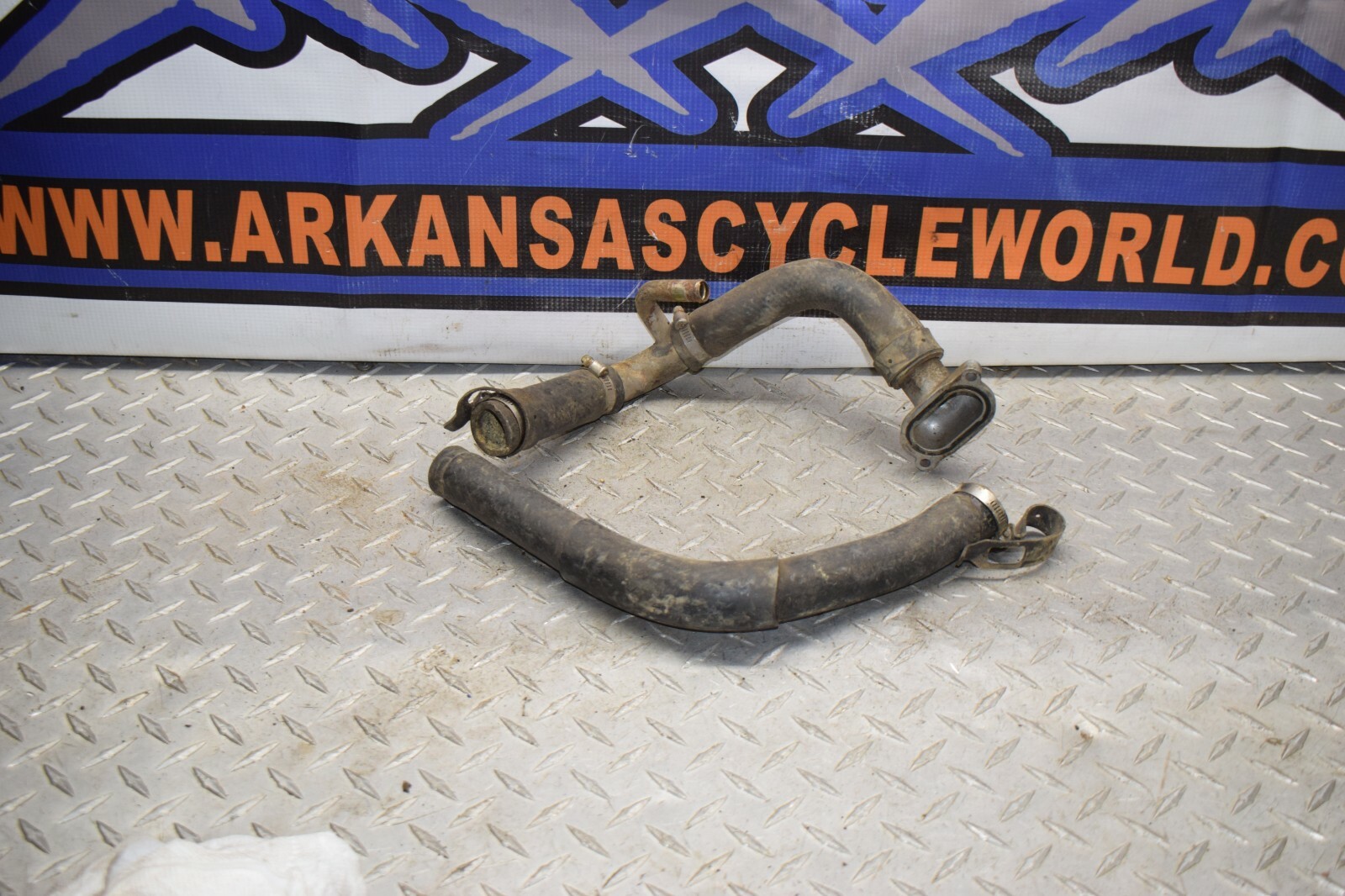 324 YAMAHA R6 MOTOR COOLANT LINES HOSES YZF R 6 MOTORCYCLE BIKE FREE