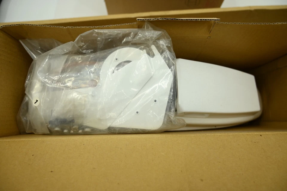 RARE JR PROPO Helicopters Ergo 30 Heli Kit NEW in Box - Image 3 of 4