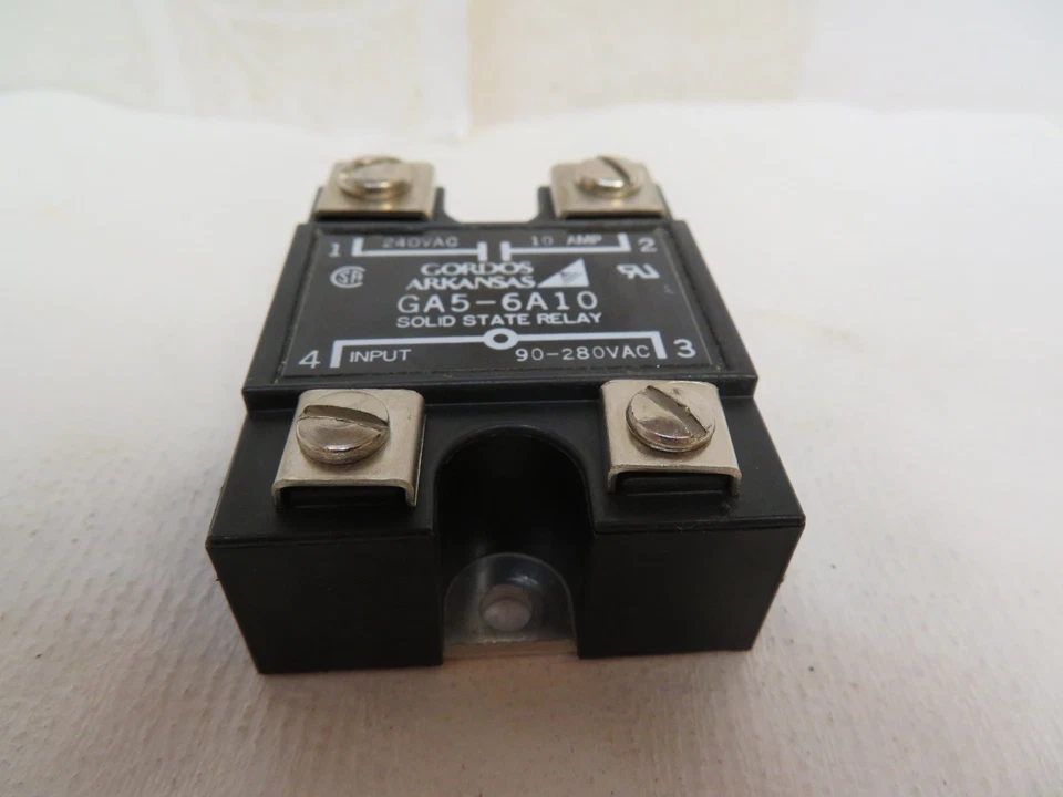 RELÉ GORDOS ARKANSAS GA5-6A10 GA56A10 240 VAC 10 A AMP Foto 2 de 4