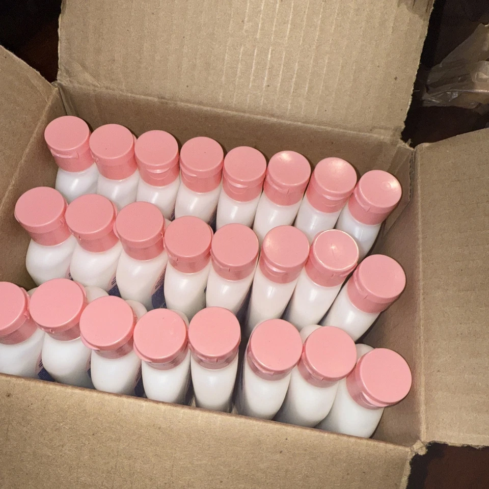 Baby Magic 婴儿油原装香味 24 包 2 液量盎司奶瓶旅行装 — 第 2/4 张图片