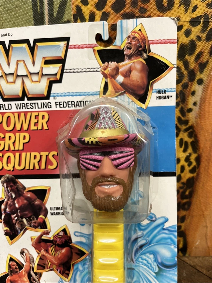 FIGURA DE HOMBRE MACHO CHORROS POWER GRIP 1990 DE COLECCIÓN WWE NWA WCW NUEVO HASBRO LJN Foto 3 de 4