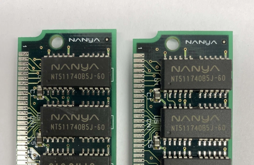 32MB Kit (2 x 16MB) Nanya NT511740B5J-60 60ns 72-Pin EDO SIMM Memory Modules - Image 3 of 4