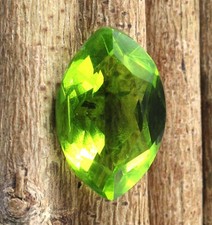 Brasilianischer Grün Topas 36 Karat Marquise Cut Edelstein Zertifiziert T22850