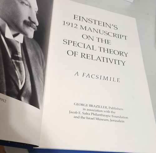 Einstein's 1912 Manuscript on the Special Theory of Relativity DELUXE EDITION - Picture 9 of 19