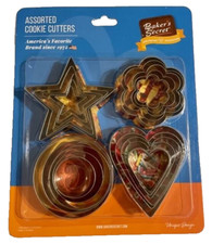 Cookie Cutter Set of 20 stainless-steel 4 designs Baker's Secret Great Price 
