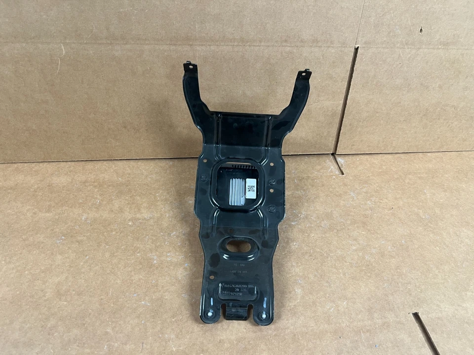 OEM 2021-2024 MERCEDES-BENZ GLS GLE FRONT DISTANCE RADAR SENSOR - Image 4 of 4