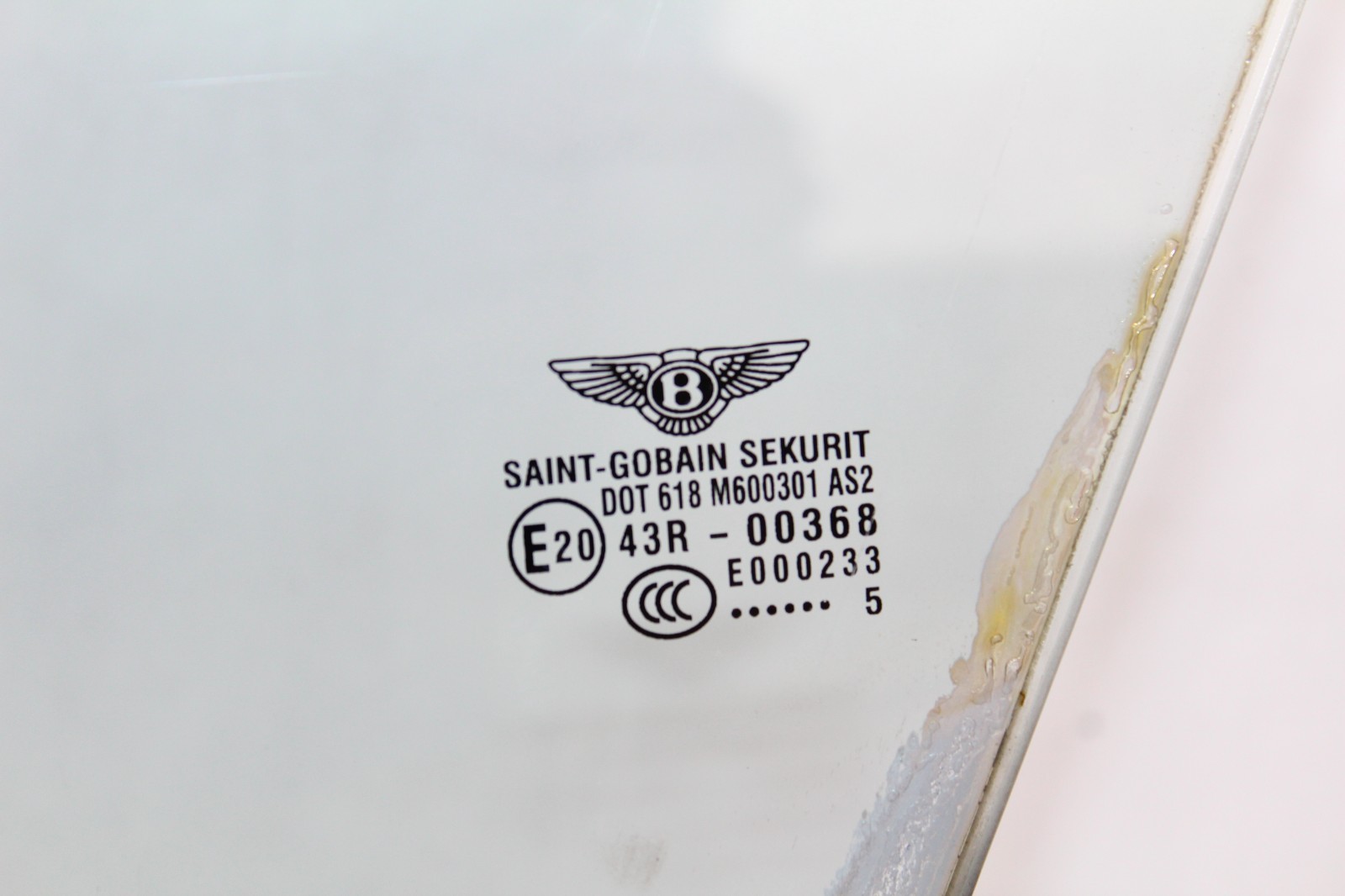 2003-2007 Bentley Continental GT Front Left Driver Door Window Glass OEM