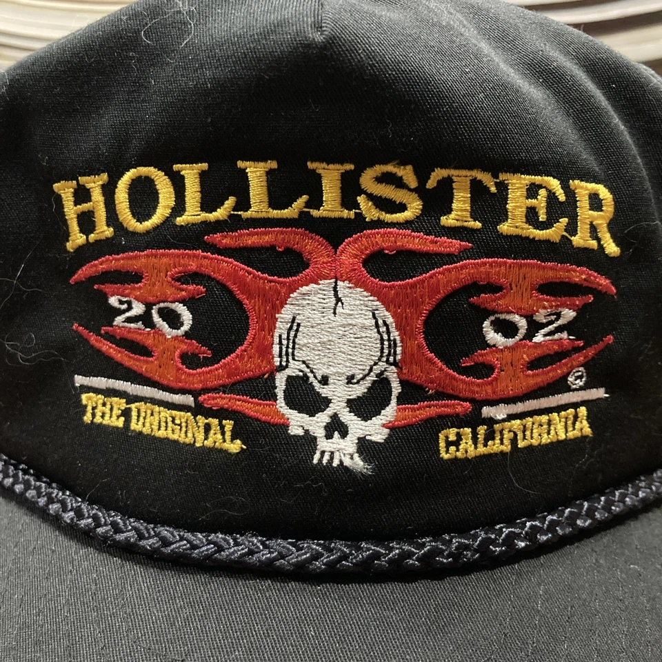 Chapéu vintage 2002 Hollister SnapBack Bike Rally - Bordado  - Imagem 3 de 4