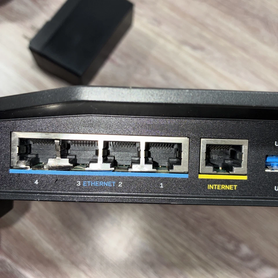 Router Wi-Fi de doble banda Linksys WRT3200ACM AC3200 *LEER DESCRIPCIÓN* Foto 4 de 4