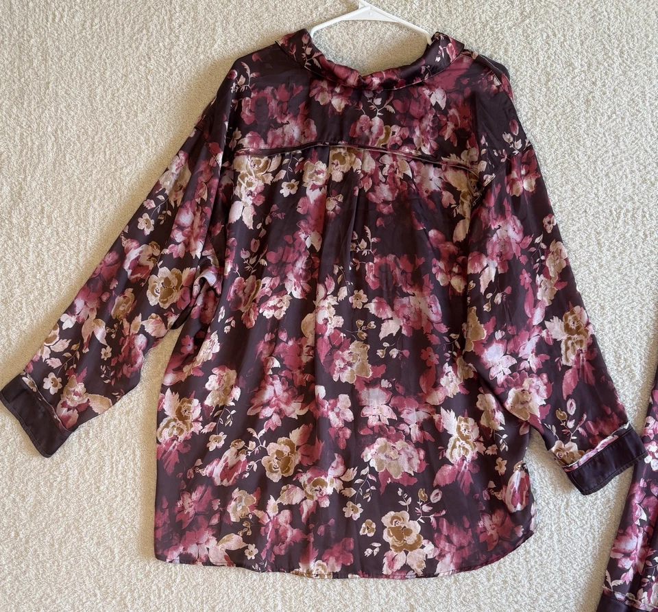 Pijama Free People íntimamente floral talla XS Foto 2 de 4