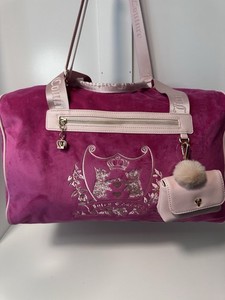 Juicy Couture EUC Weekender Purple ? Gorgeous Large NEW JUICY COUTURE NYLON WEEKENDER TRAVEL DUFFEL HUGE PURSE  main image 4