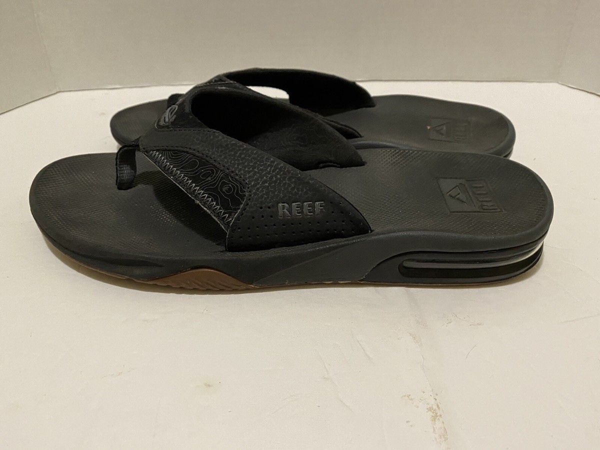 Mens REEF Fanning Black Bottle Opener Flip Flops Sandals  display picture 1