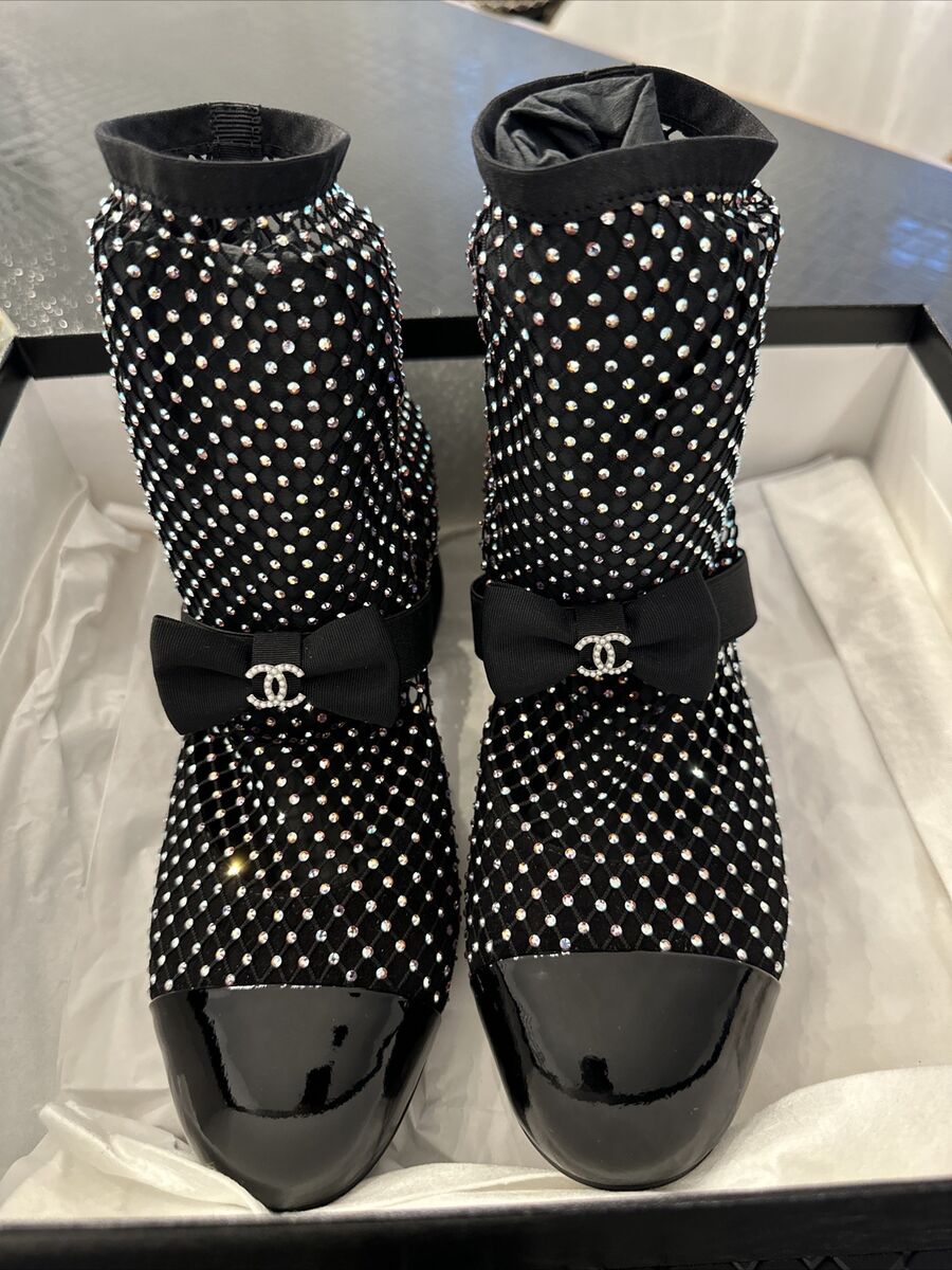 CHANEL 23S NEW TAGS GORGEOUS BLACK CRYSTAL BOOTS SHOES BOW CHANEL 23S NEW TAGS GORGEOUS BLACK CRYSTAL BOOTS SHOES BOW