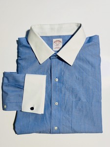 brooks brothers blue shirt white collar 