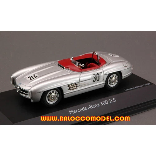 Modellini statici di auto da corsa sportive e turistiche Schuco per Mercedes