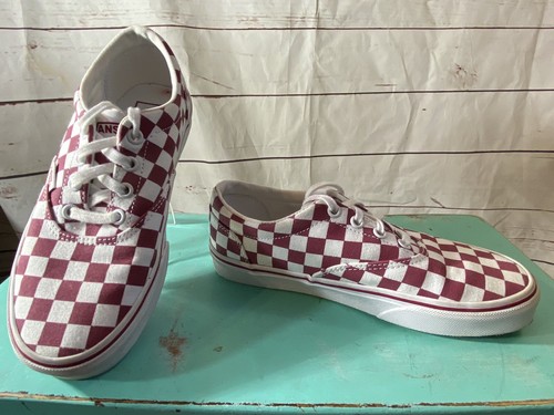 vans checkered burgundy