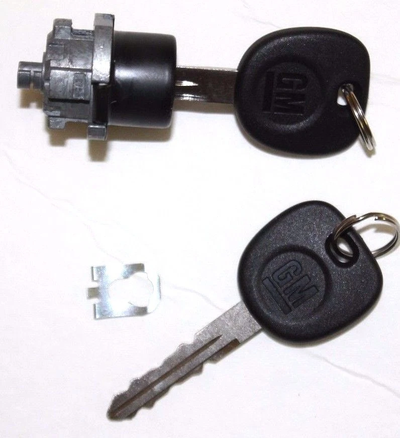 Chevy Astro GMC Safari Van 96-05 OEM Manual Rear Door Lock Key Cylinder 2 Keys - Image 4 of 4
