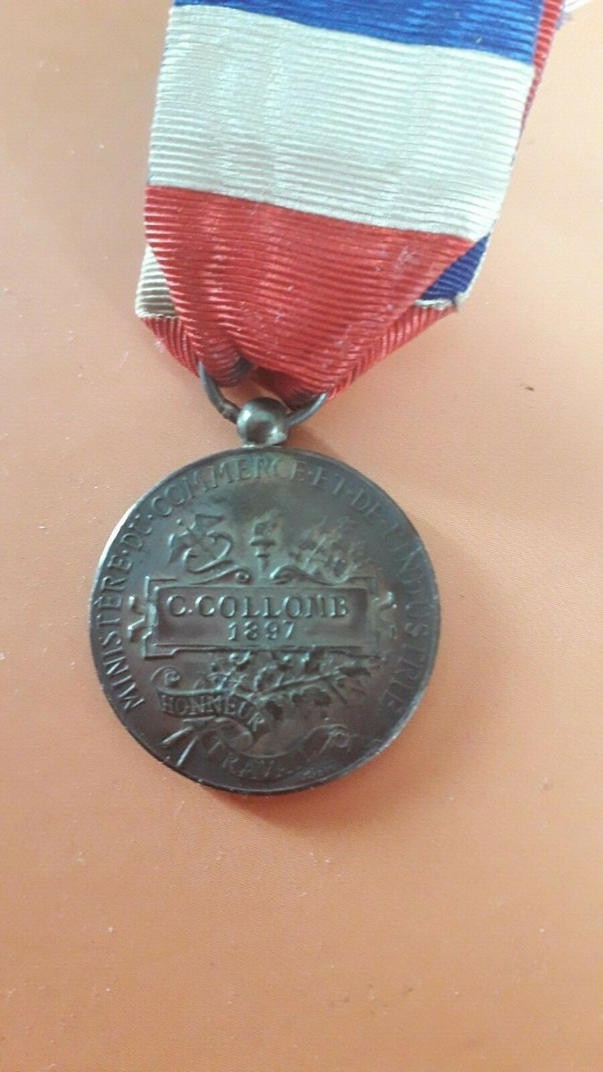 Médaille Du Ministère Du Commerce, Industrie, Postes Et Télégraphes – 1904, Insigne Français, Collection Militaire