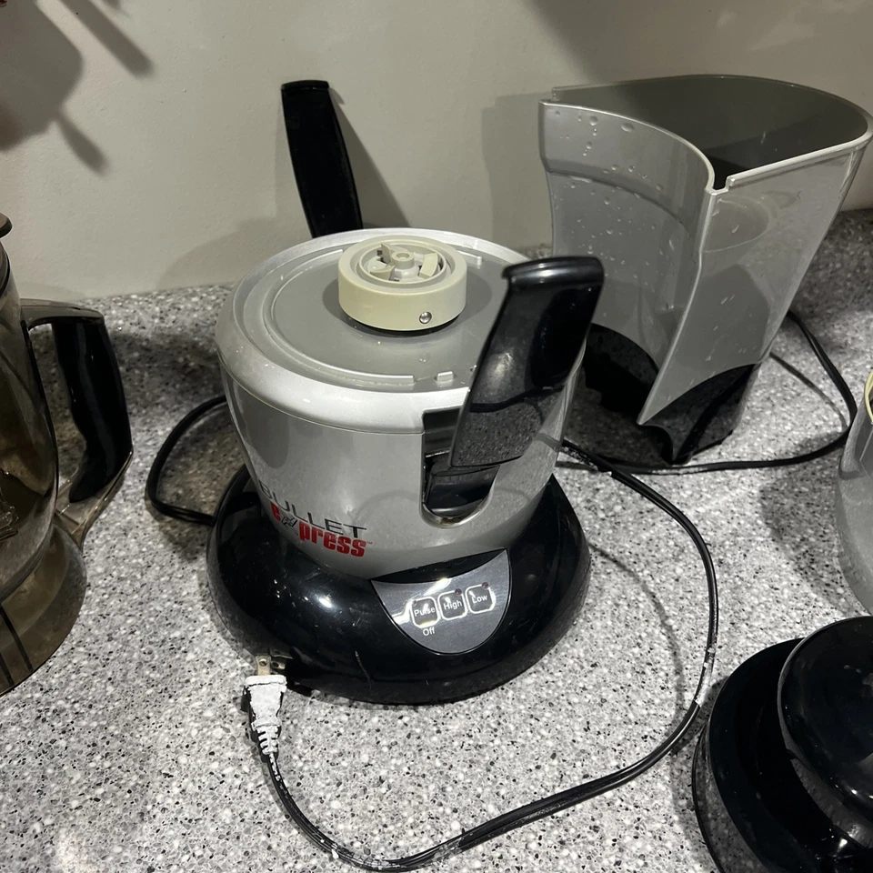 Sistema Bullet Express con Exprimidor Bonus Express Trio Máquina de Comidas NUEVO Caja Abierta Foto 4 de 4