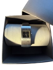 ESPRIT Damenuhr silber, Armband schwarz, Business Look