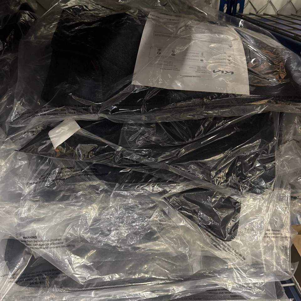 KIA OEM 2025 Kia K4 4pc Mat Set GGF14-AU000 - CARPET MATS FRONT AND REAR - Image 4 of 4