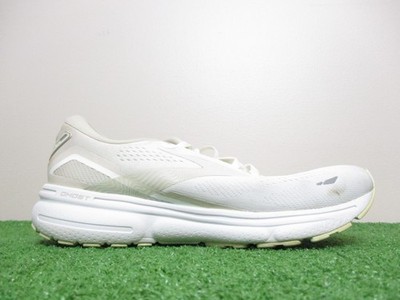 Brooks Ghost 15 Womens Size 9.5 Medium B White Crystal Grey Glass 1203801B189